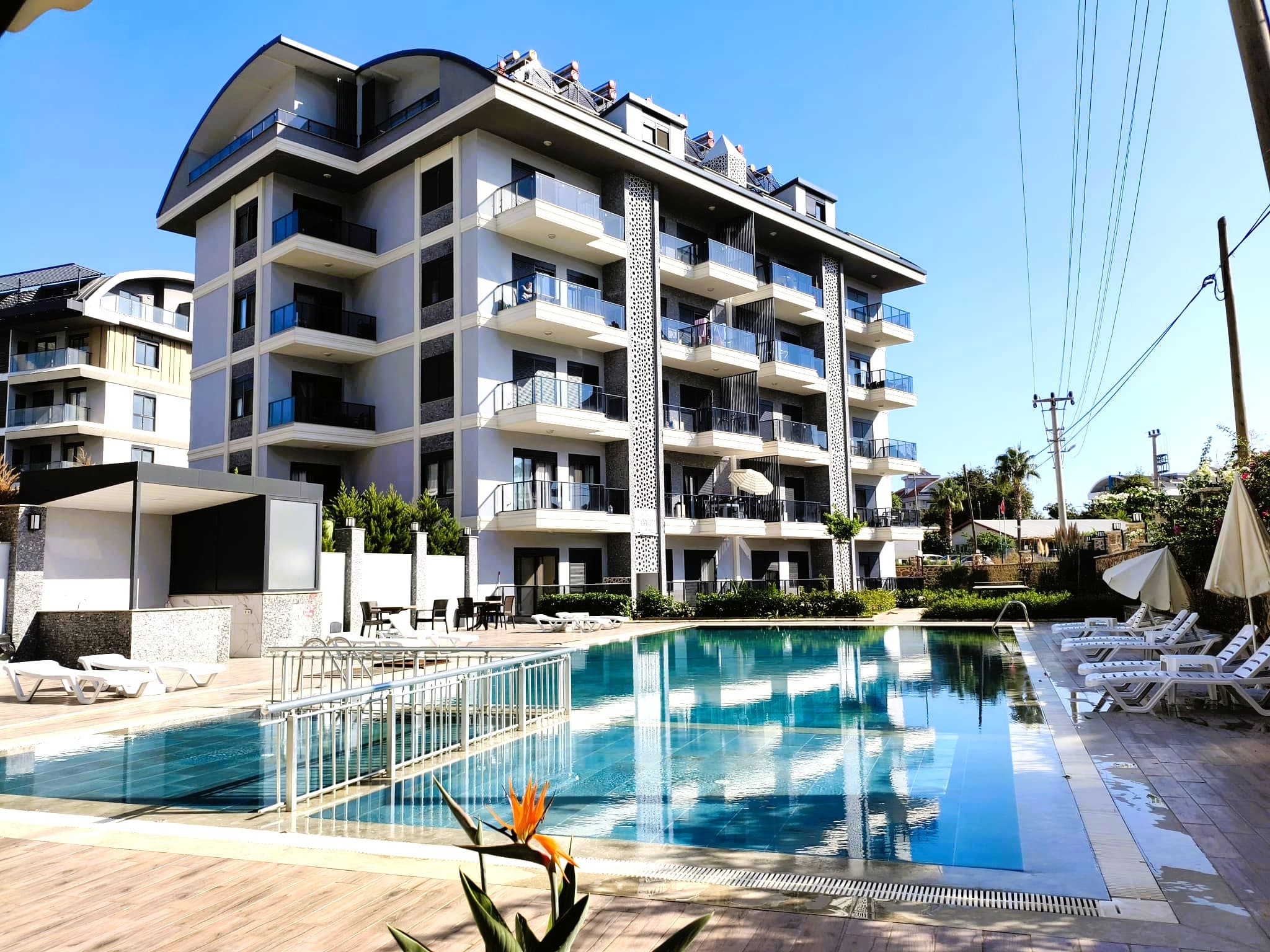2+1 apartment in a complex in Yukarı Oba, Alanya – urgent sale