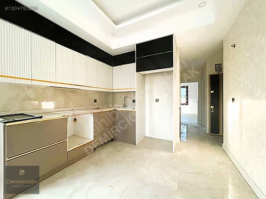 ALANYA AVSALLARDA SATILIK SİTE İÇİ SIFIR 2+1 YATIRIMLIK DAİRE